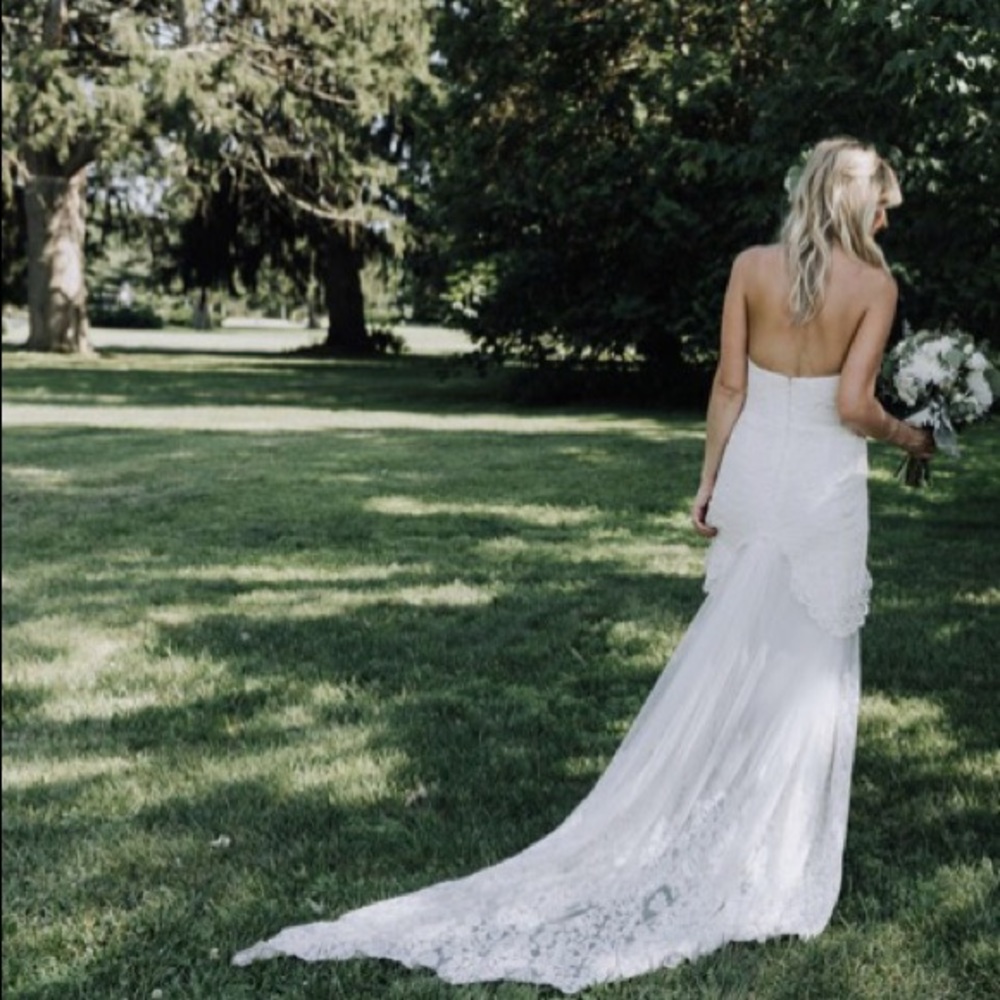 Rue de seine Arrow wedding gown